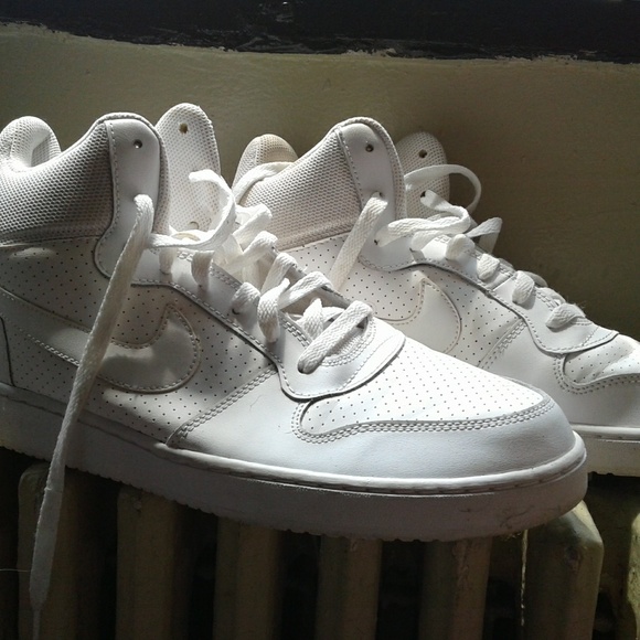 cheap white nikes